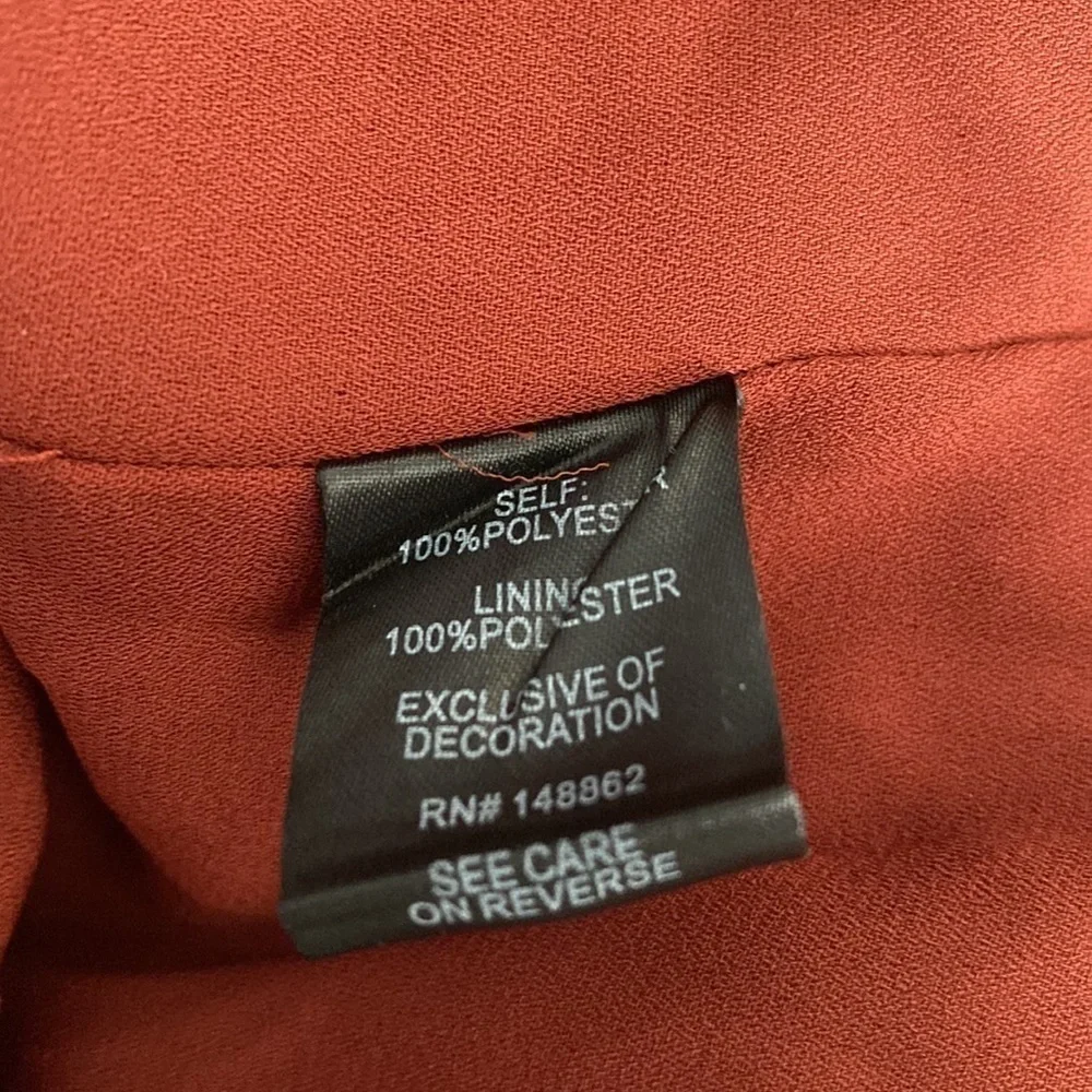 Torrid - Peplum Clip Dot Shirred Bust Lace Trim Top in Brick Red​​​​​​​​​ - Picture 8 of 12